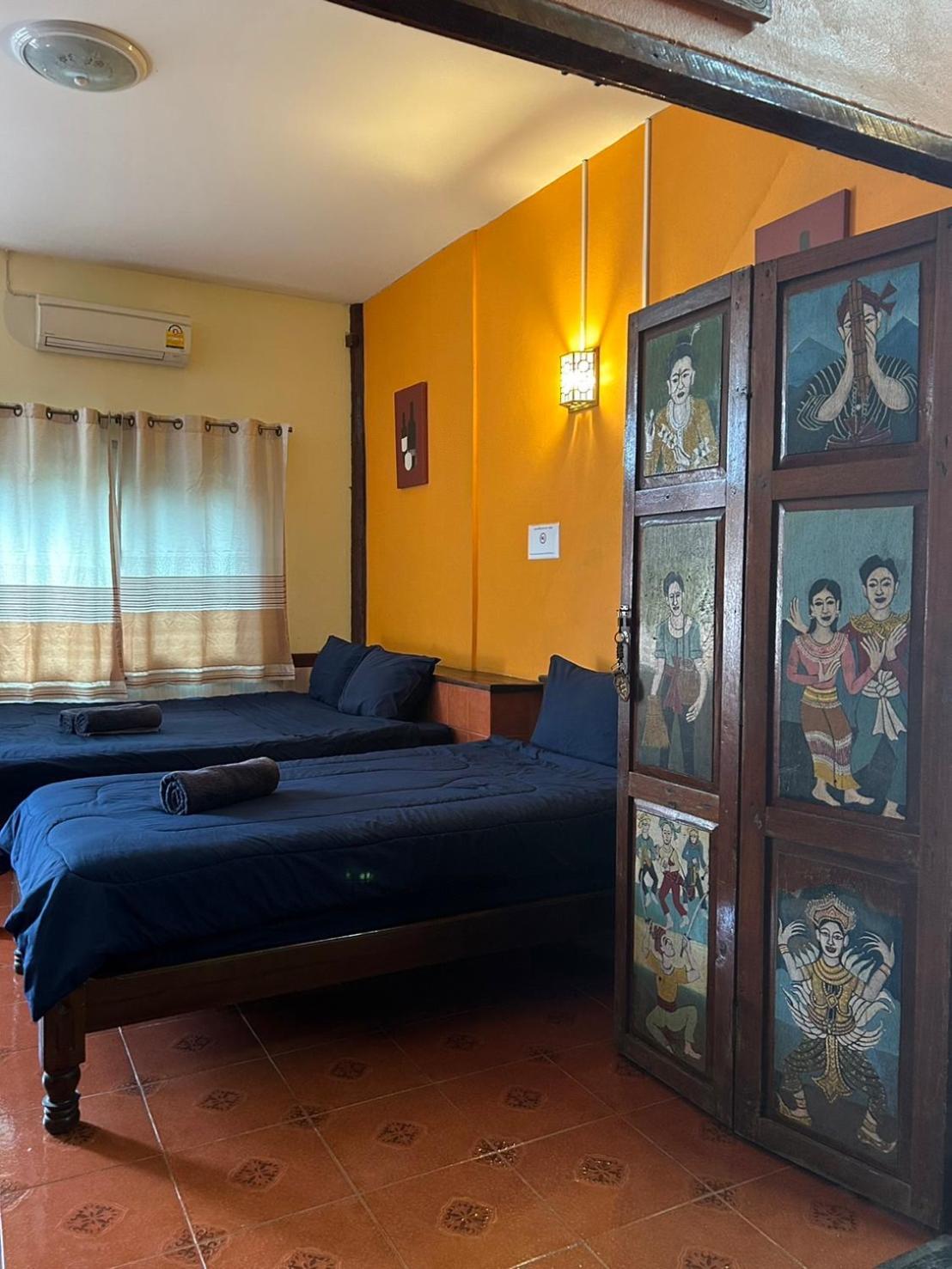 Baan Are Gong Riverside Homestay Аюттхая Екстер'єр фото